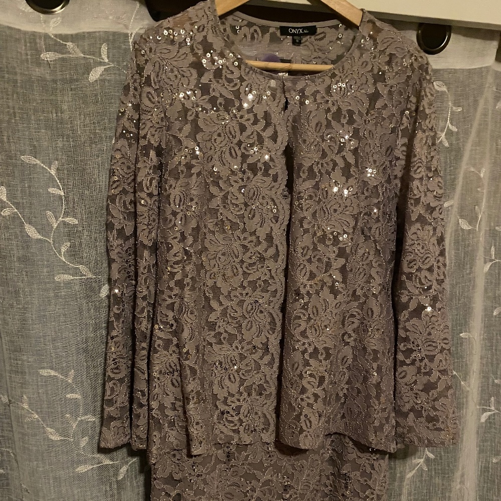 Onyx Nite Size 16Taupe Cocktail Dress New With Tags